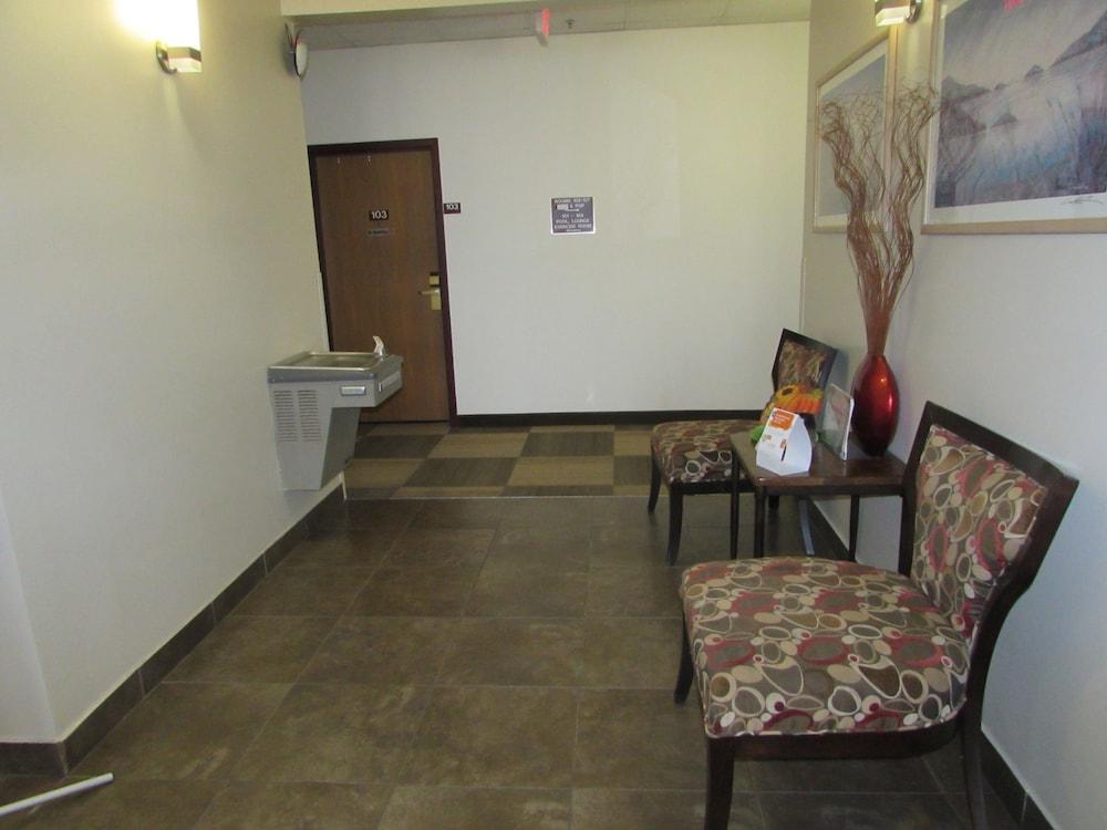 Quality Inn & Suites West Omaha - Ne Linclon Εξωτερικό φωτογραφία