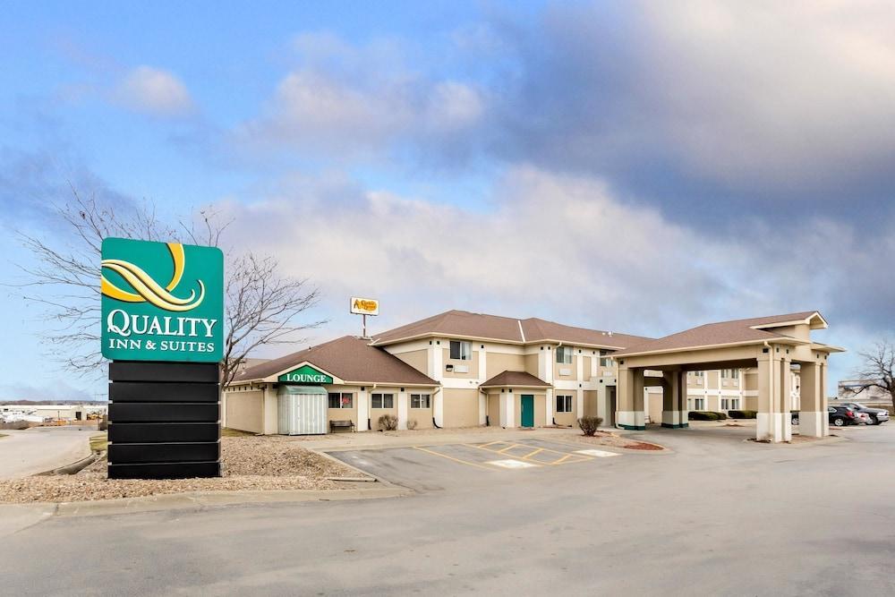 Quality Inn & Suites West Omaha - Ne Linclon Εξωτερικό φωτογραφία