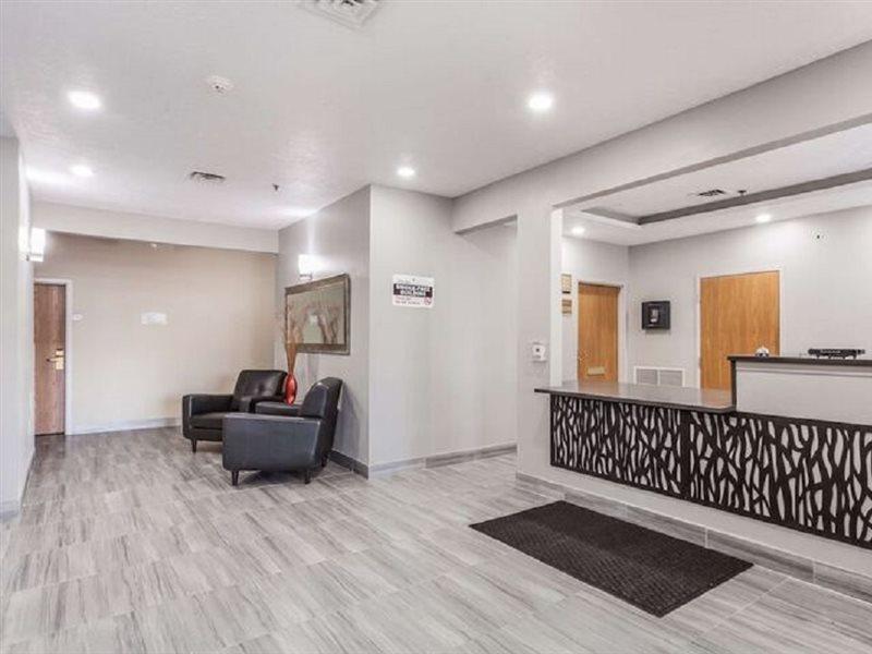 Quality Inn & Suites West Omaha - Ne Linclon Εξωτερικό φωτογραφία
