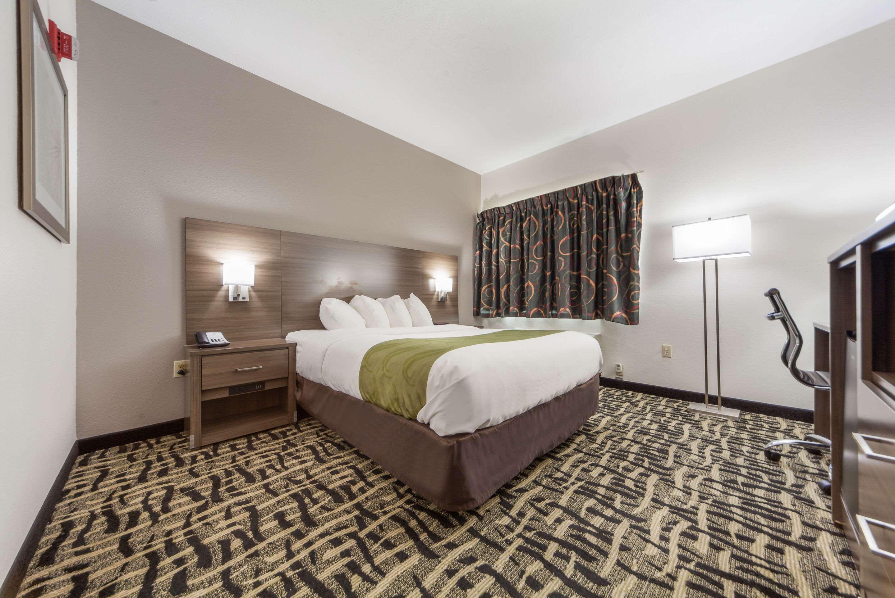 Quality Inn & Suites West Omaha - Ne Linclon Εξωτερικό φωτογραφία