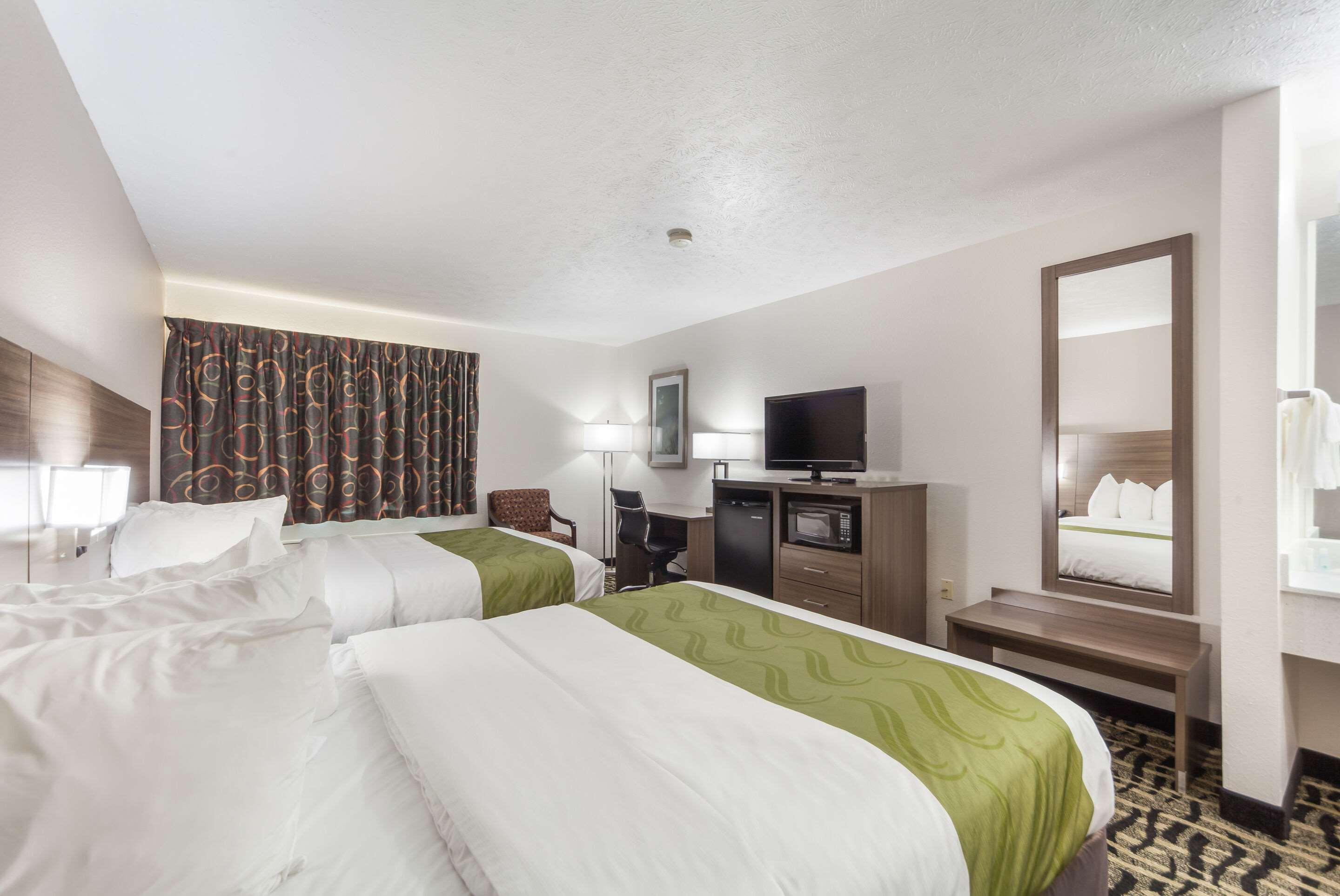 Quality Inn & Suites West Omaha - Ne Linclon Εξωτερικό φωτογραφία