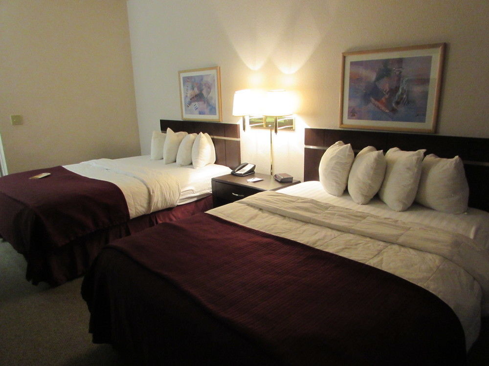 Quality Inn & Suites West Omaha - Ne Linclon Εξωτερικό φωτογραφία